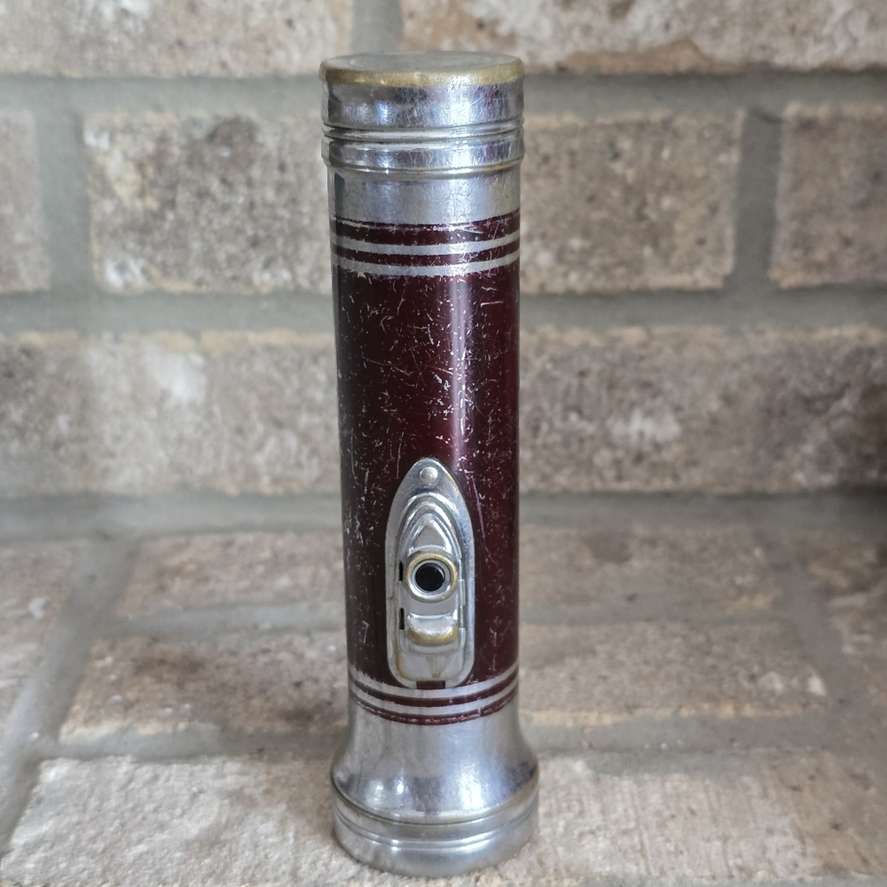 Vintage Burgess Flashlight 6.5 Inch Works